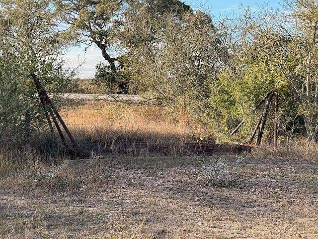 1st image of 588 Gohmert Rd