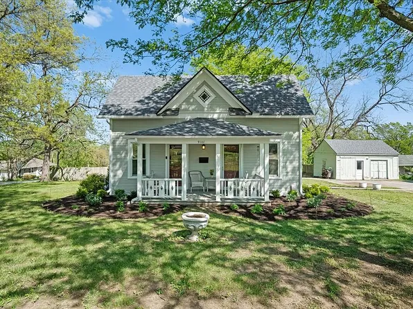9101 Holmes Rd, Kansas City, MO 64131