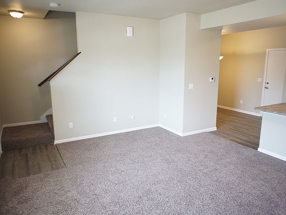 5th image of 4512 NE Milligan Ln