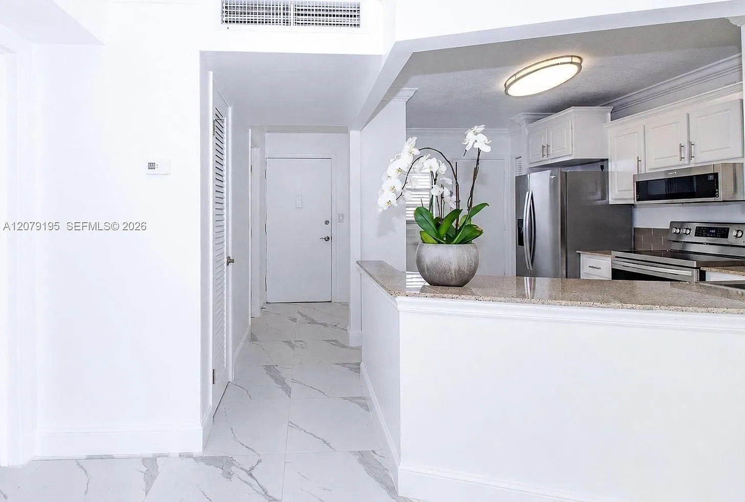 Jade Winds Group Allamand — Photo 1