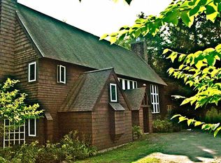 2749 Windham Hill Rd, Jamaica, VT 05343