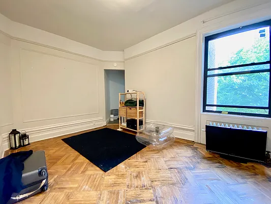 Rented by Zjama Realty Corp | media 4