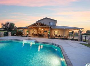 410 Elkwood Section Rd, Hazel Green, AL 35750