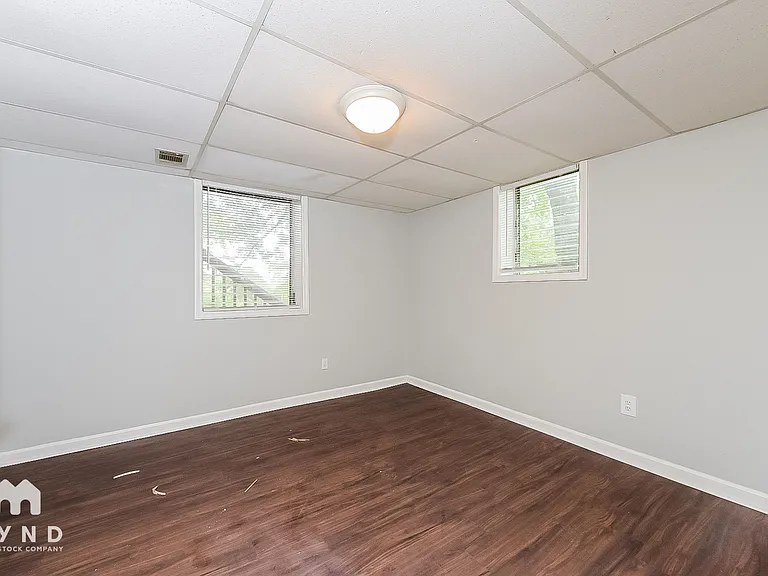 1151 Oakley Dr — Photo 10