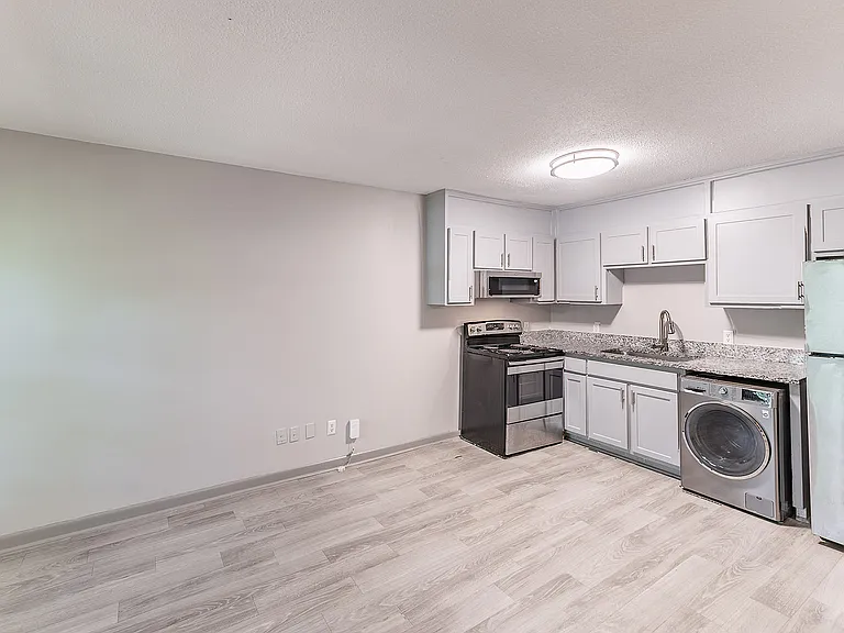 6405 Old Madison Pike - #8-04