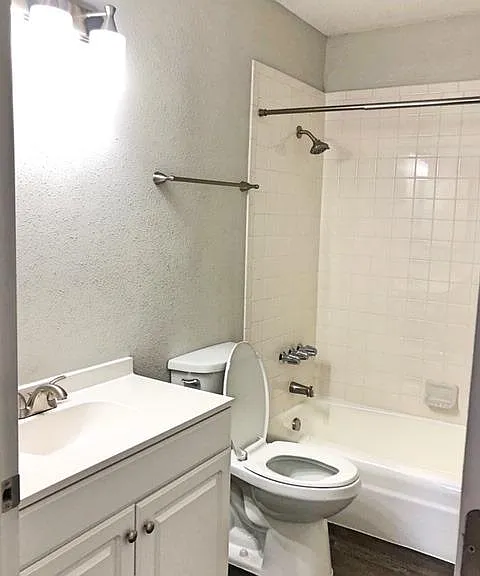 1543 Babcock Rd — Photo 11