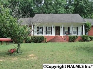 1601 Watkins Ave NE, Fort Payne, AL 35967