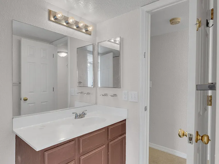 11330 Loma Del Sol Dr — Photo 17