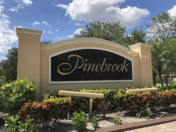 2nd image of 118 Pinebrook Dr
