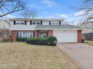 2437 Cardinal Ln, Wilmette, IL 60091