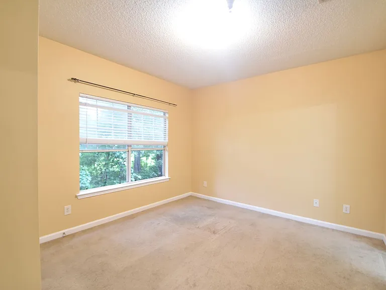 1202 Walden Park Dr — Photo 14