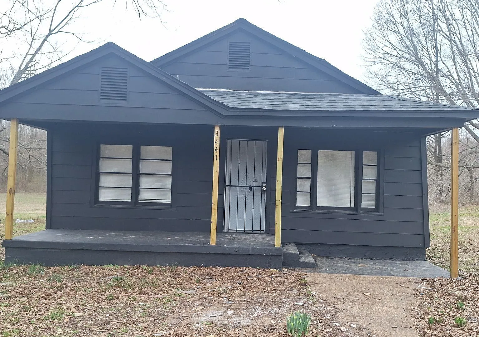 Beautiful 3 bedroom 1 bath — Photo 2