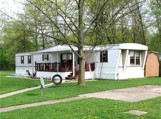 230 Greenbriar St, Elyria, OH 44035