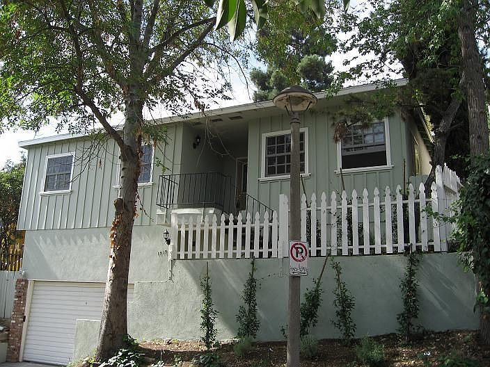 1st image of 1515 Wellesley Dr