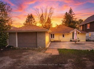 1074 River Rd E, Wasaga Beach, ON L9Z2R1