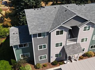 1621 SW Mulberry Pl #D201, Oak Harbor, WA