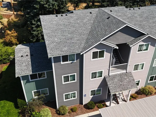 1621 SW Mulberry Place #D201, Oak Harbor, WA 98277