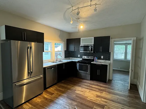 1111 Lincoln Ave NW, Grand Rapids, MI 49504