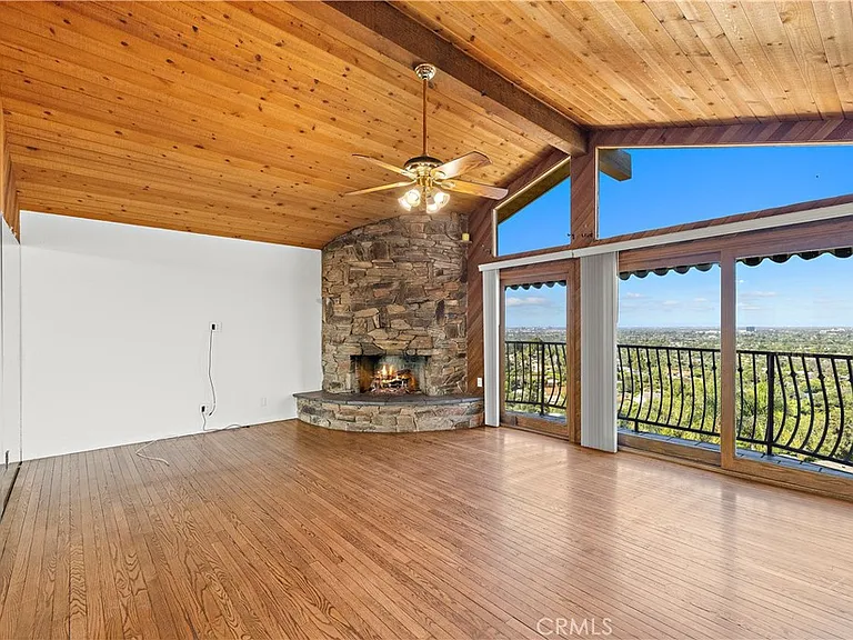 11393 La Vereda Dr — Photo 11
