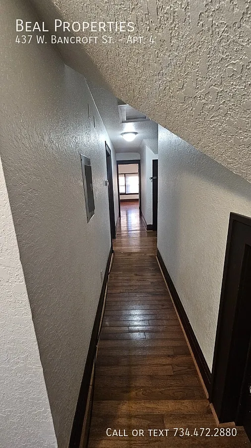 Building Photo - 437 W Bancroft St #4