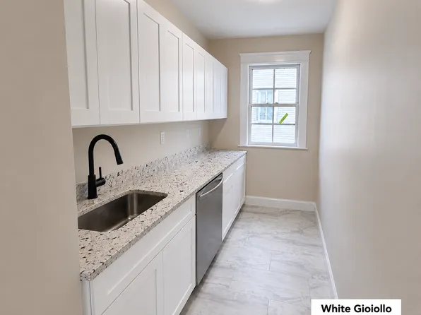 10 Tower St #2, Worcester, MA 01606