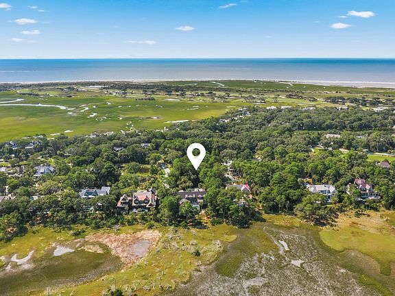 2nd image of 192 High Dunes Ln
