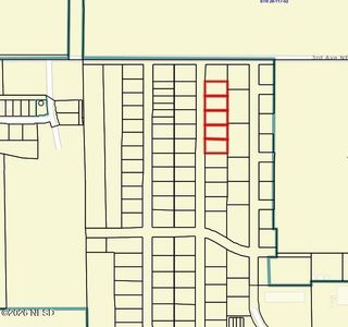 202 27th St NE, Watertown, SD, 57201