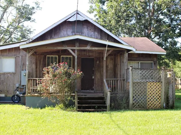 9511 Hodge Nursery Rd, Irvington, AL 36544