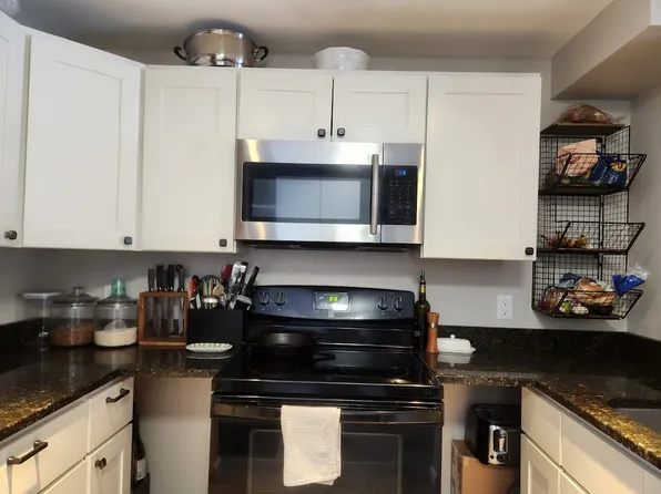 7 Huntington Pl #7, Waterbury, VT 05676