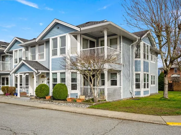 20554 118th Ave #13, Maple Ridge, BC V2X 0S3