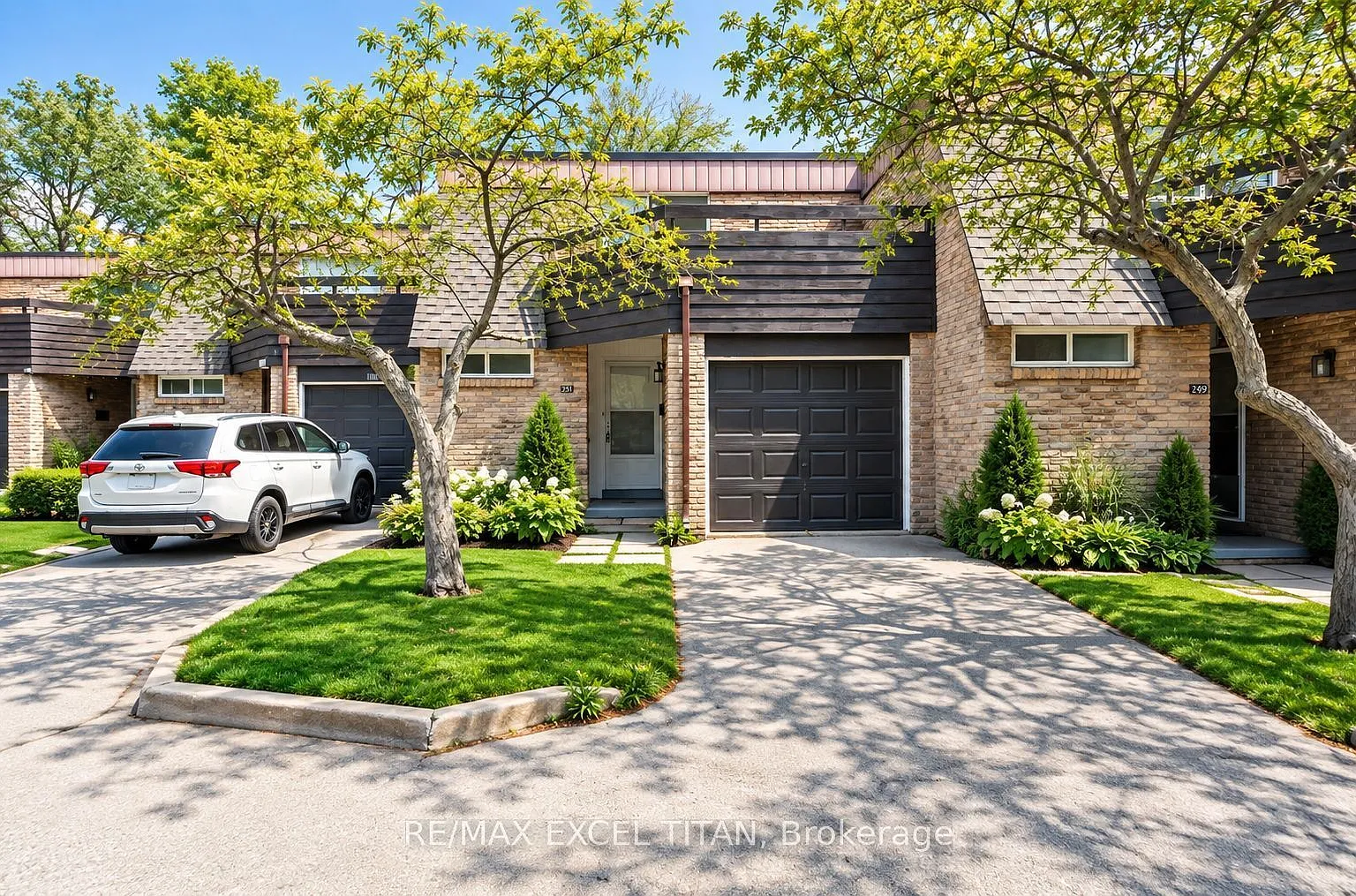 3 bed, $3,100 — Photo 1