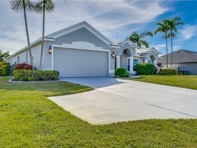 2548 Gleason Pkwy, Cape Coral, FL, 33914