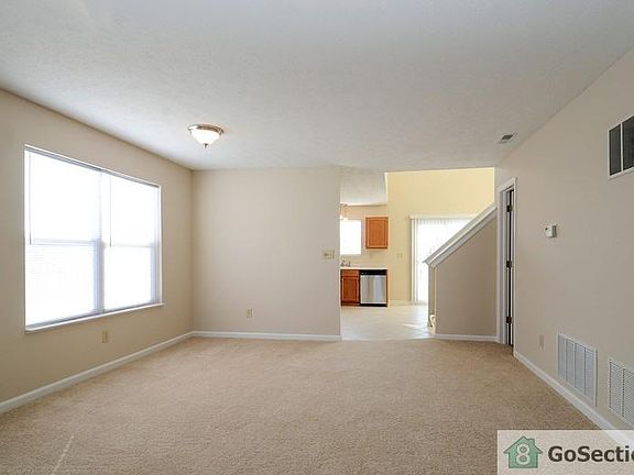 3rd image of 728 Crystal Farms Dr