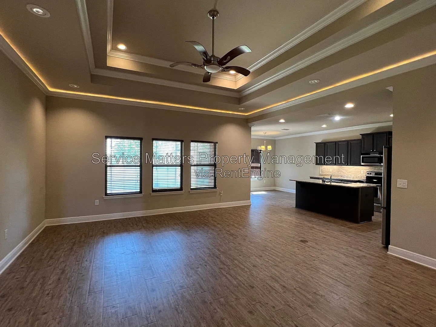 5 bed, 3.0 bath, 2506 sqft, $2,600 — Photo 4