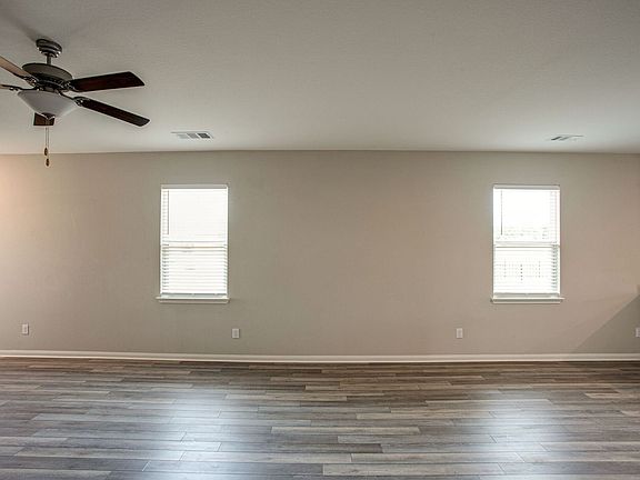 5th image of 257 Mount Vernon Way