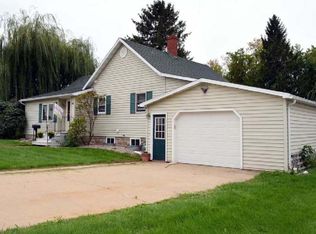 1147 Harrison St, Kaukauna, WI 54130