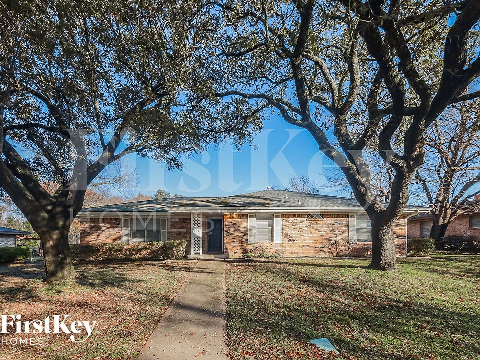 1st image of 907 Birchwood Dr