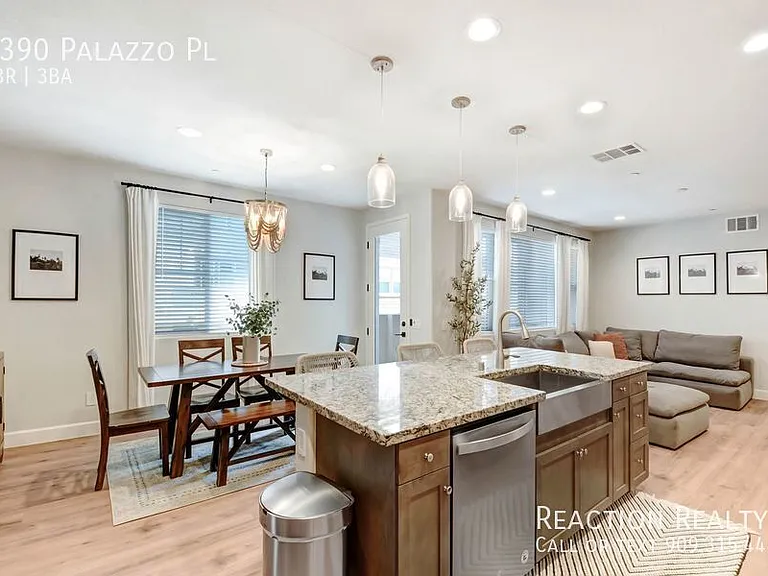 7390 Palazzo Pl — Photo 3