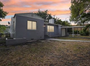 586 NW 48th St, Miami, FL 33127