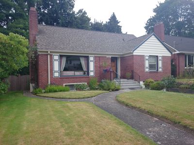 3835 32nd Ave W, Seattle, WA, 98199