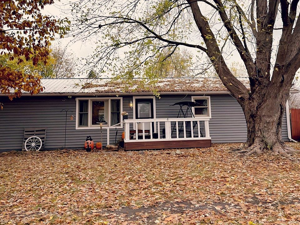 1st image of 1252 S Meadow Dr