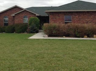 33 Iron Creek Dr, Cody, WY 82414