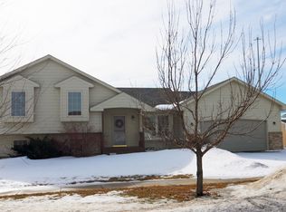 605 Tiger St, Harrisburg, SD 57032