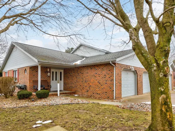 15 Wilshire Dr, Frankenmuth, MI 48734