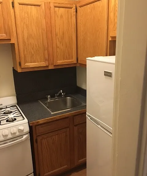 1334 Commonwealth Ave #21 — Photo 6