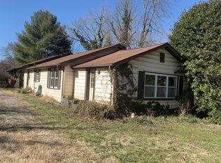 2415 Watauga Rd, Johnson City, TN 37601