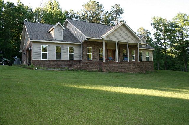 2nd image of 1182 Curtis Rd