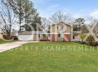 6003 Rickwood Dr NW, Huntsville, AL 35810