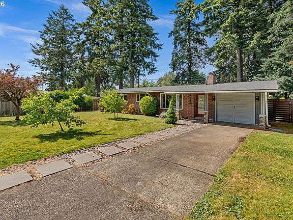 2nd image of 13015 NE Weidler St