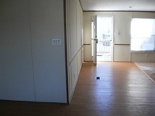 2nd image of 929 Meadow Trl